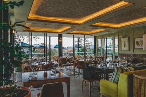 royal johannesburg restaurant